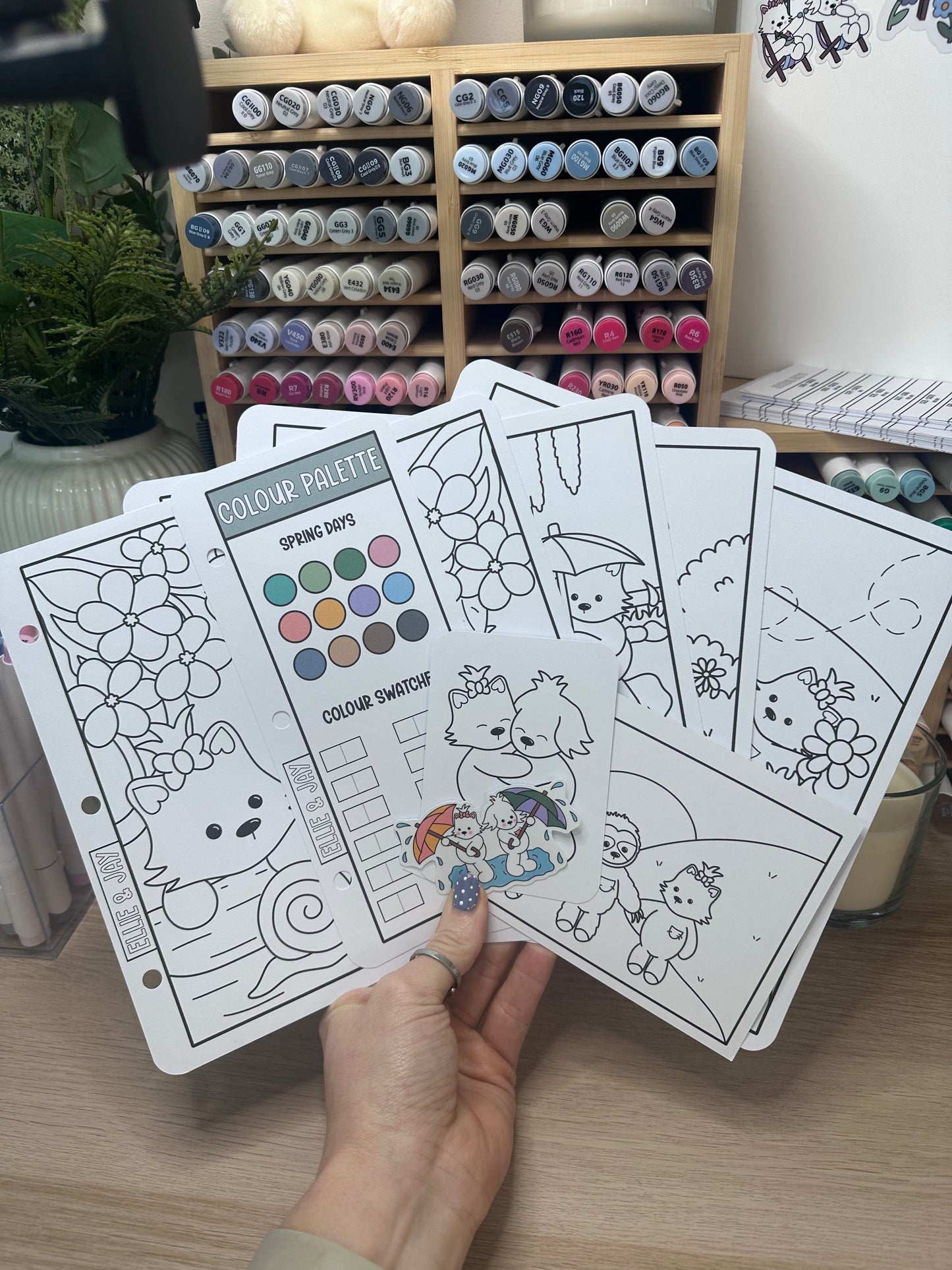 Ellie & Jay Monthly - Colouring Mail Club - April Catch-Ups